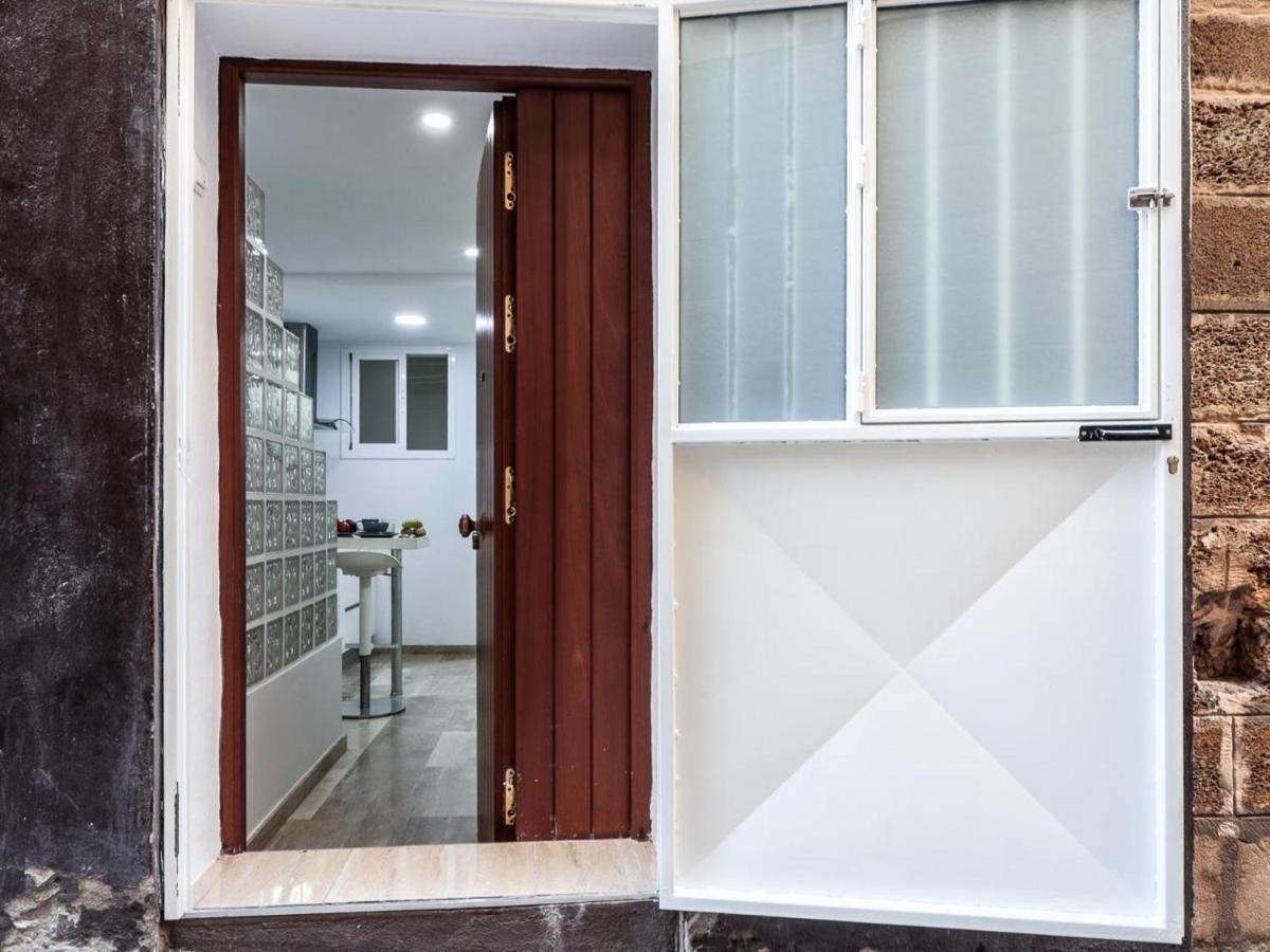 Bonito Apt En Cadiz Centro Renovado Luaran gambar